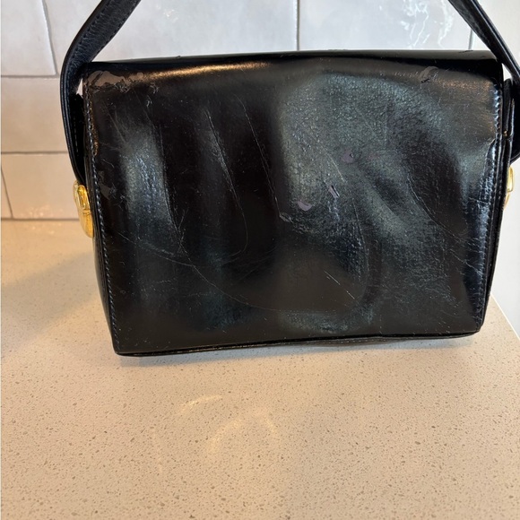 Vintage Etienne Aigner Black Patent Leather Crossbody with adjustable strap 80s - Picture 4 of 15